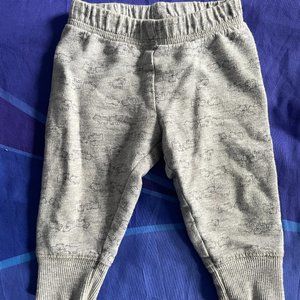 🔥6/$10🔥 Carter's Baby Sweatpants, 6 Months, Animals